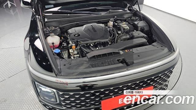 Hyundai Grandeur 2023 — ფოტო 5/20