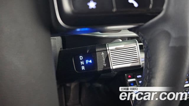 Hyundai Grandeur 2023 — ფოტო 7/20
