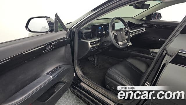 Hyundai Grandeur 2023 — ფოტო 8/20