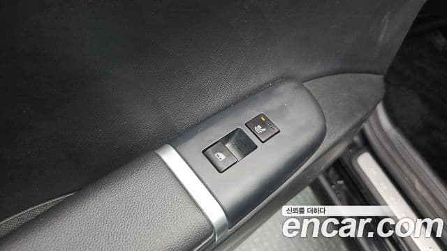 Hyundai Grandeur 2023 — ფოტო 19/20