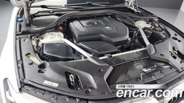 BMW 5 Series 2018 — фото 6 из 20