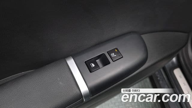 Hyundai Grandeur 2023 — Фото 19/20