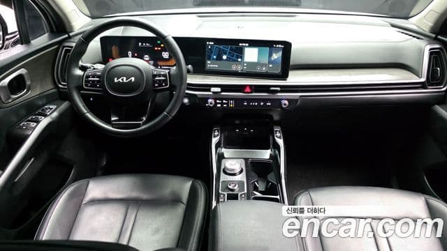 Kia Sorento 2023 — Şəkil 7/20
