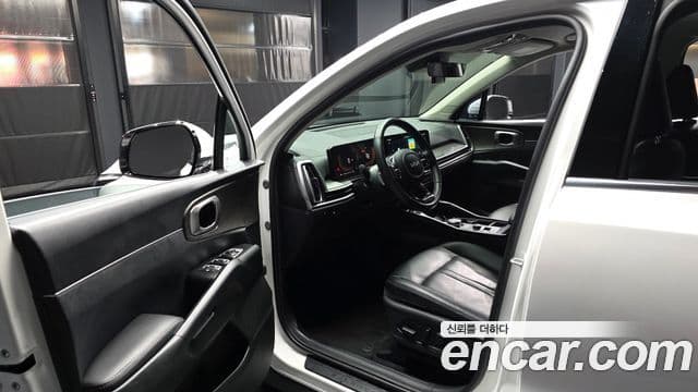Kia Sorento 2023 — Şəkil 10/20