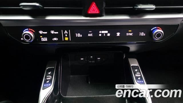 Kia Sorento 2023 — Şəkil 18/20