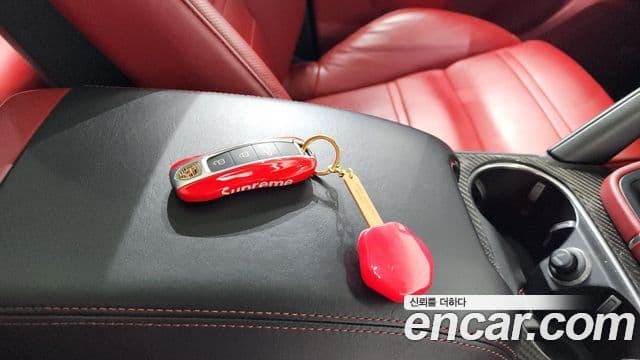 Porsche Cayenne 2020 — Photo 6/39