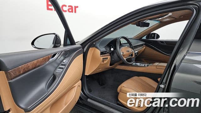 Genesis Electrified G80 2022 — Şəkil 10/20