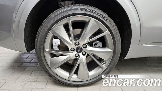 Genesis GV70 2026 — ფოტო 5/20