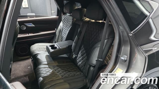 Genesis GV80 2023 — Photo 22/34