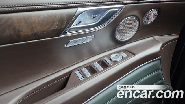 Genesis GV80 2023 — Photo 26/34