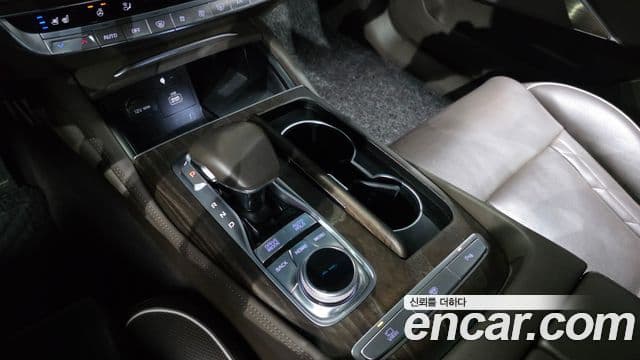 Kia The K9 2018 — Şəkil 8/20