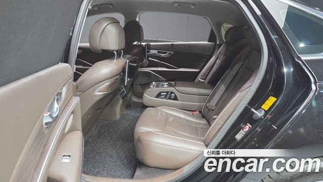 Kia The K9 2018 — Şəkil 23/30