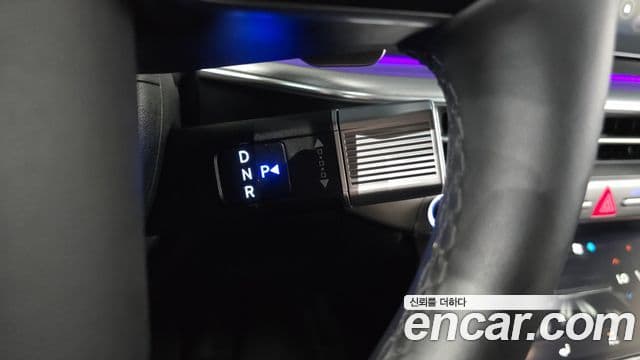 Hyundai Grandeur Hybrid 2023 — Şəkil 18/20