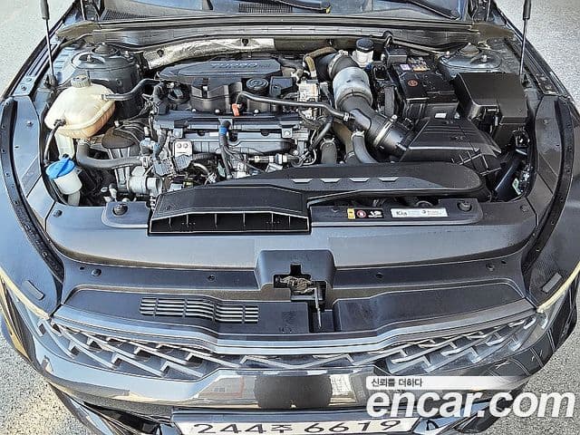 Kia K5 2020 — Şəkil 16/19