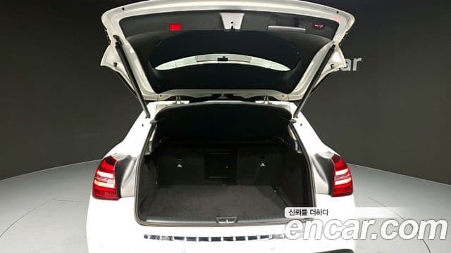 Mercedes-Benz GLA-Class 2018 — ფოტო 20/20