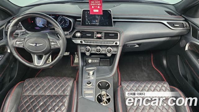 Genesis G70 2019 — ფოტო 7/20