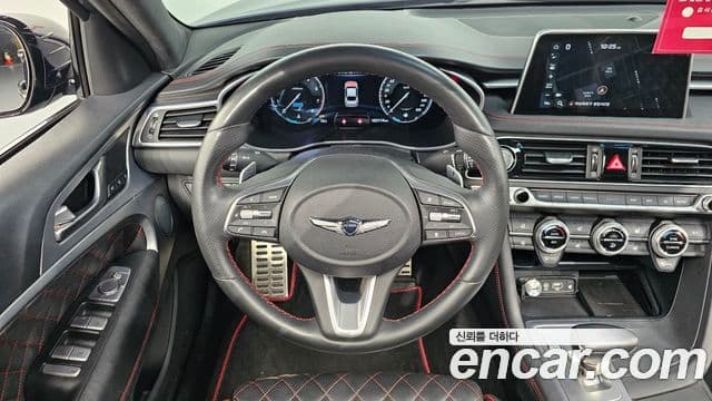 Genesis G70 2019 — ფოტო 14/20