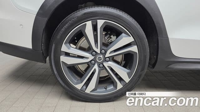 Volvo V60 Cross Country 2019 — Şəkil 5/20