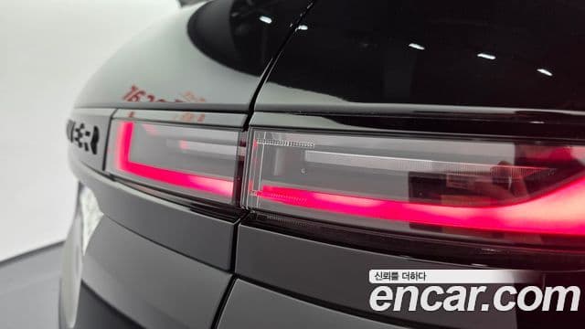 Land Rover Range Rover Evoque 2024 — Photo 23/36