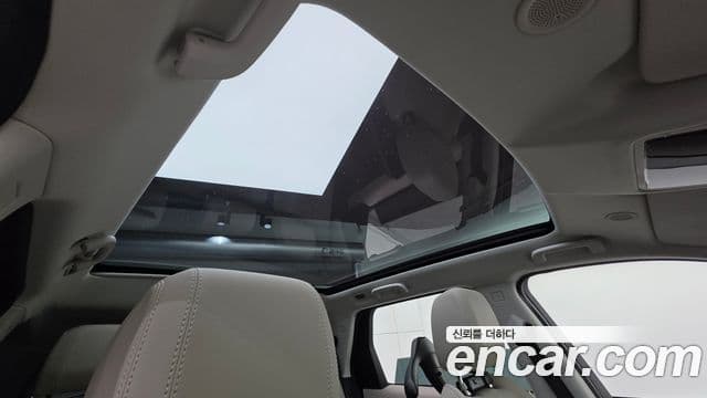 Land Rover Discovery Sport 2025 — Şəkil 19/20