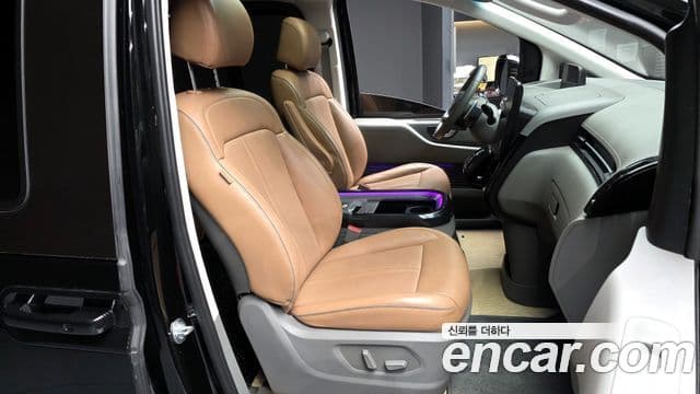 Hyundai Staria 2024 — Фото 11/20