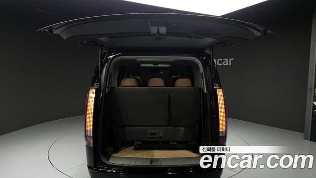 Hyundai Staria 2024 — Фото 20/20