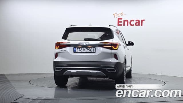 Kia Seltos 2022 — Şəkil 4/20