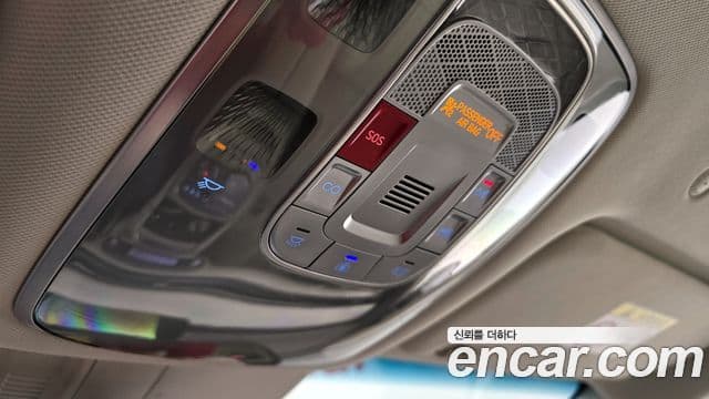 Genesis G90 2022 — Şəkil 19/20