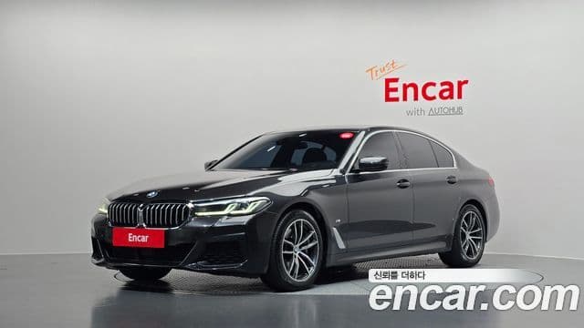 BMW 5 Series 2020 — Şəkil 1/20