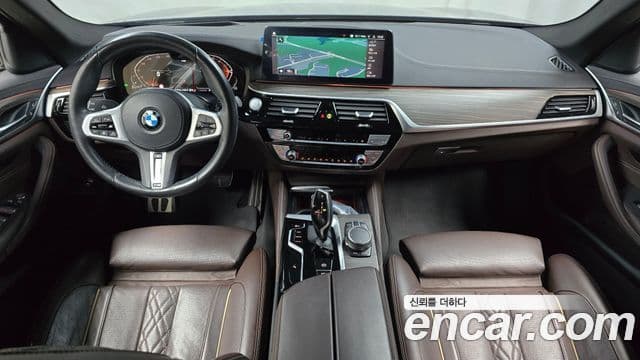BMW 5 Series 2020 — Şəkil 7/20
