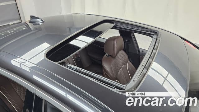 BMW 5 Series 2020 — Şəkil 17/20