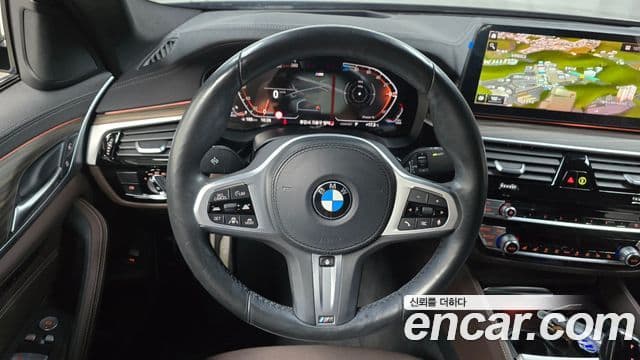 BMW 5 Series 2020 — Photo 3/32