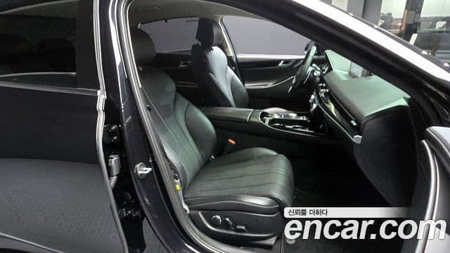 Genesis G80 2023 — Şəkil 17/20