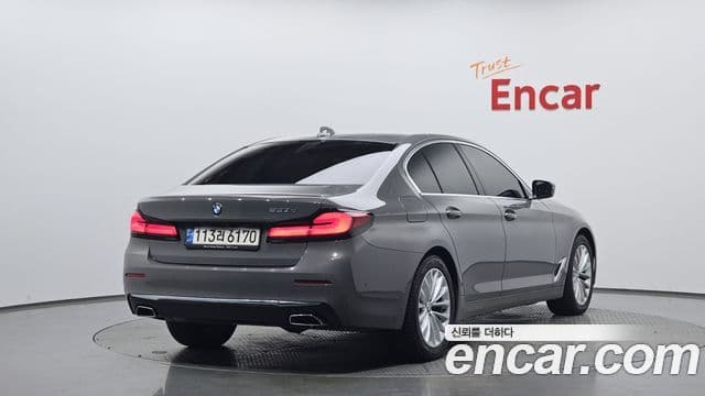 BMW 5 Series 2021 — Şəkil 2/20