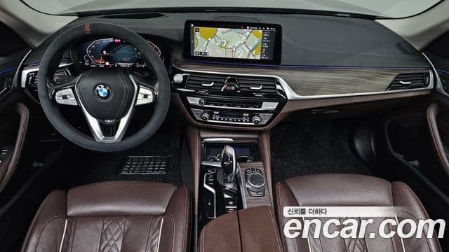 BMW 5 Series 2021 — Şəkil 7/20