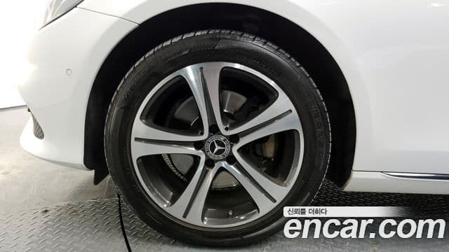 Mercedes-Benz E-Class 2019 — Şəkil 5/20