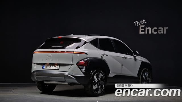 Hyundai Kona 2023 — Şəkil 2/20