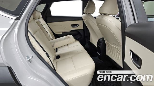 Hyundai Kona 2023 — Şəkil 12/20