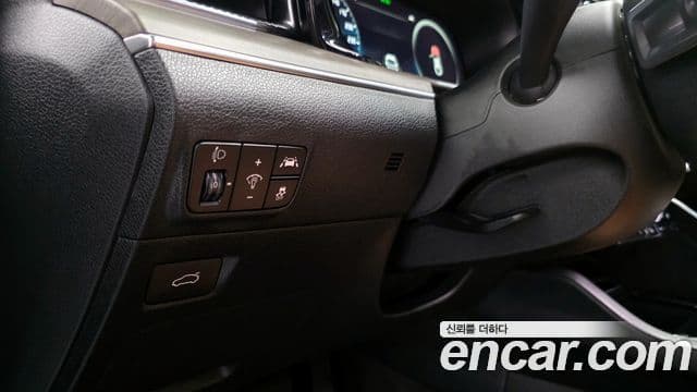 Kia K5 2021 — Şəkil 15/20