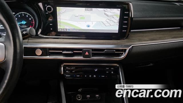 Kia K5 2021 — Şəkil 19/20