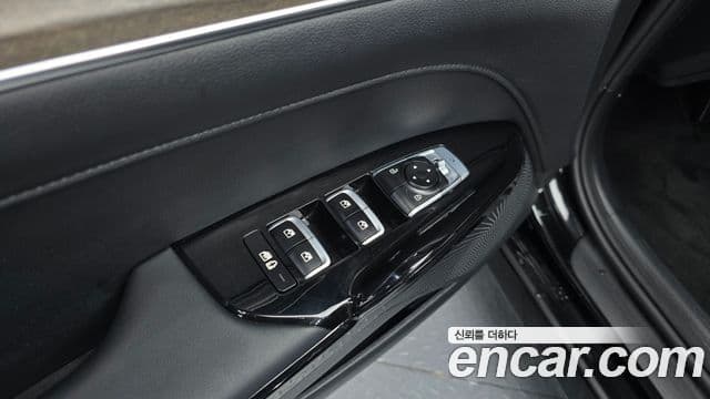 Kia K5 2022 — Şəkil 14/20