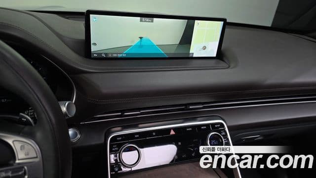 Genesis GV80 2020 — ფოტო 14/20