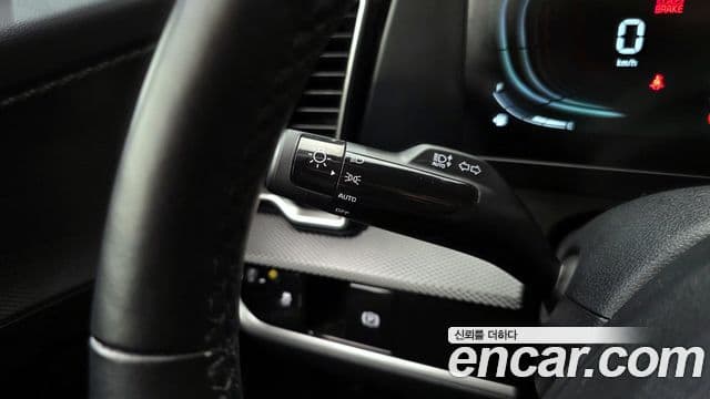 Kia Sportage 2023 — Şəkil 16/20