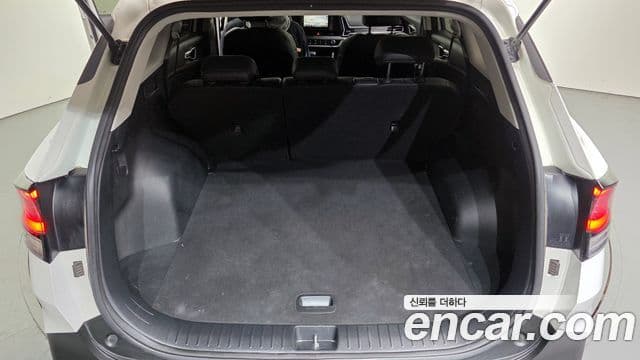 Kia Sportage 2023 — Şəkil 19/20
