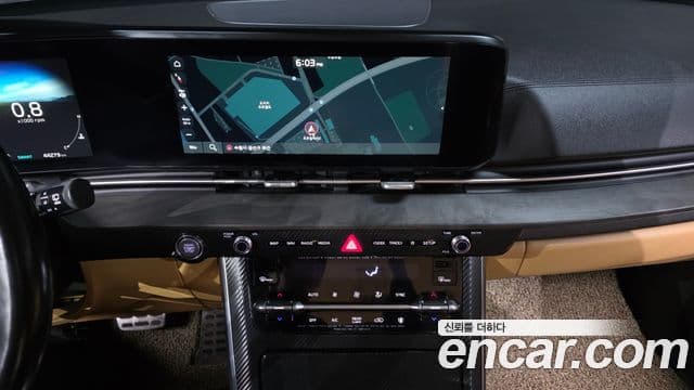 Kia Carnival 2020 — ფოტო 14/20