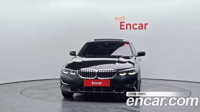 BMW 3 Series 2022 — Şəkil 3/20