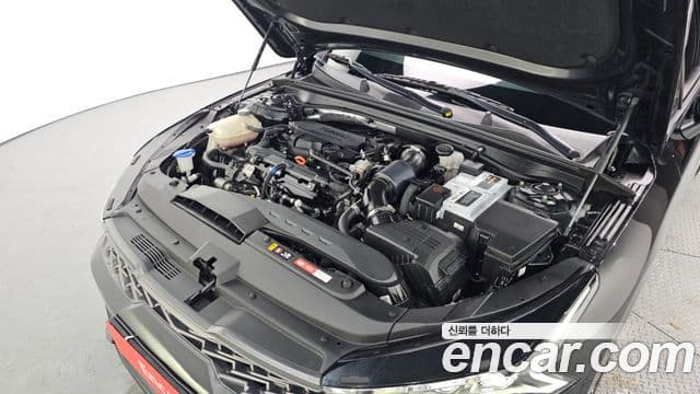 Kia K5 2021 — ფოტო 5/20