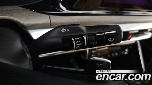 Kia K5 2021 — ფოტო 15/20