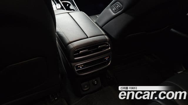 Genesis GV80 2020 — Photo 19/30