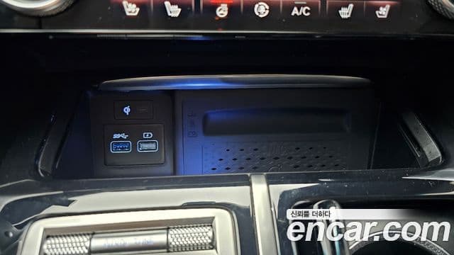 Genesis GV80 2020 — Photo 20/30